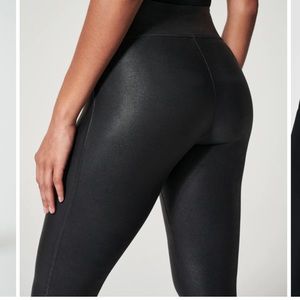 Worn twice. Size XS petite